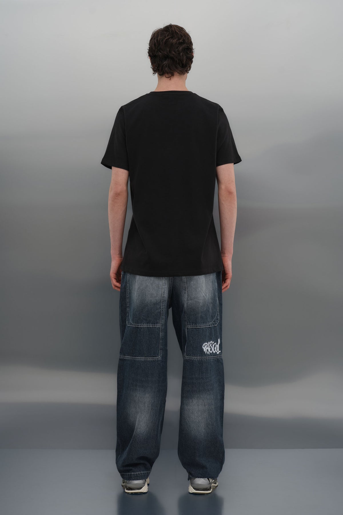 Regular T-Shirt - Siyah